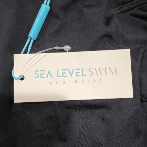 Sea Level Twist Front Tankini in Black (6)